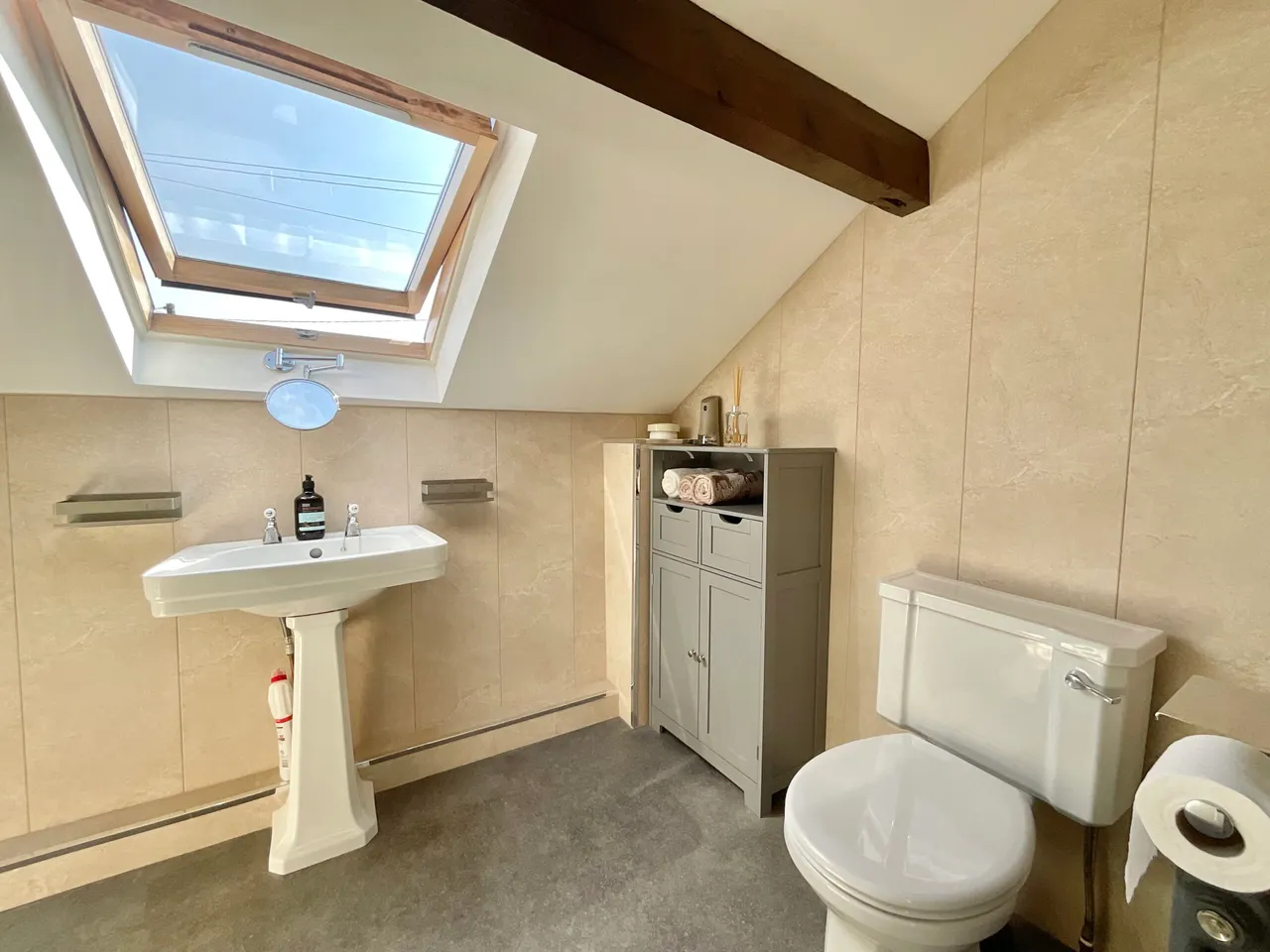Holly Grove, Farm Thorney Edge, ST9, photo 35
