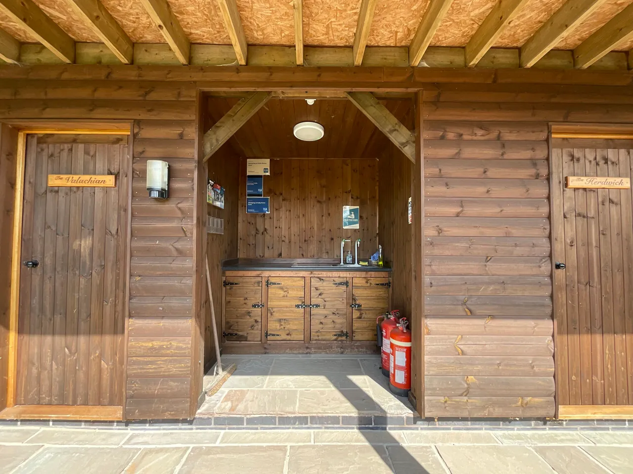 Holly Grove, Farm Thorney Edge, ST9, photo 22