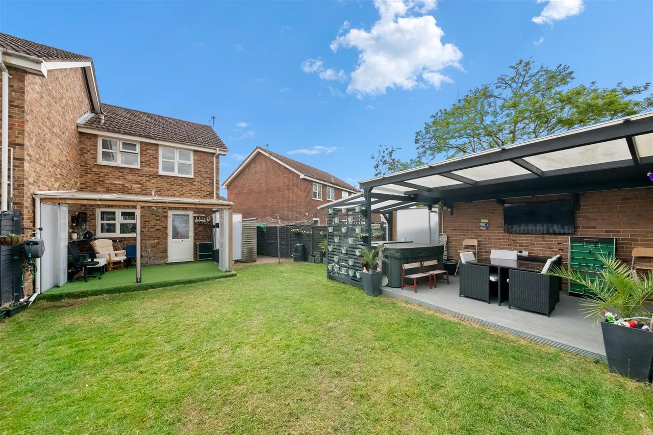 Paddington Close, Hayes, photo 6