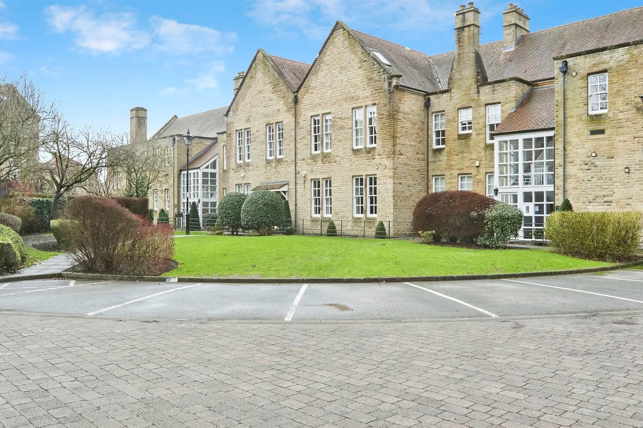 Jill Kilner Drive, Burley In Wharfedale, LS29, photo 16