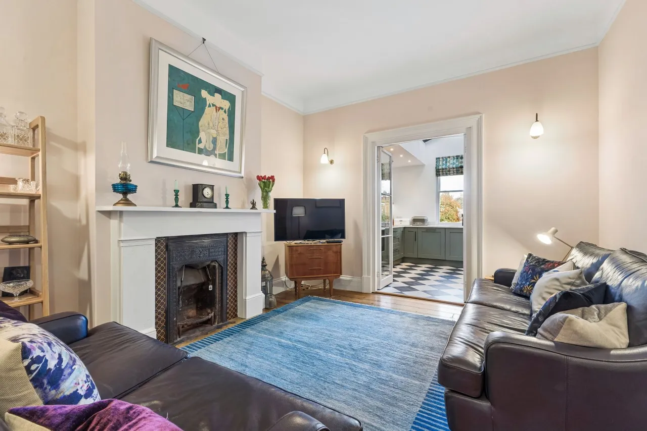 Christchurch Road, Winchester, Hampshire, SO23 9SU, photo 6