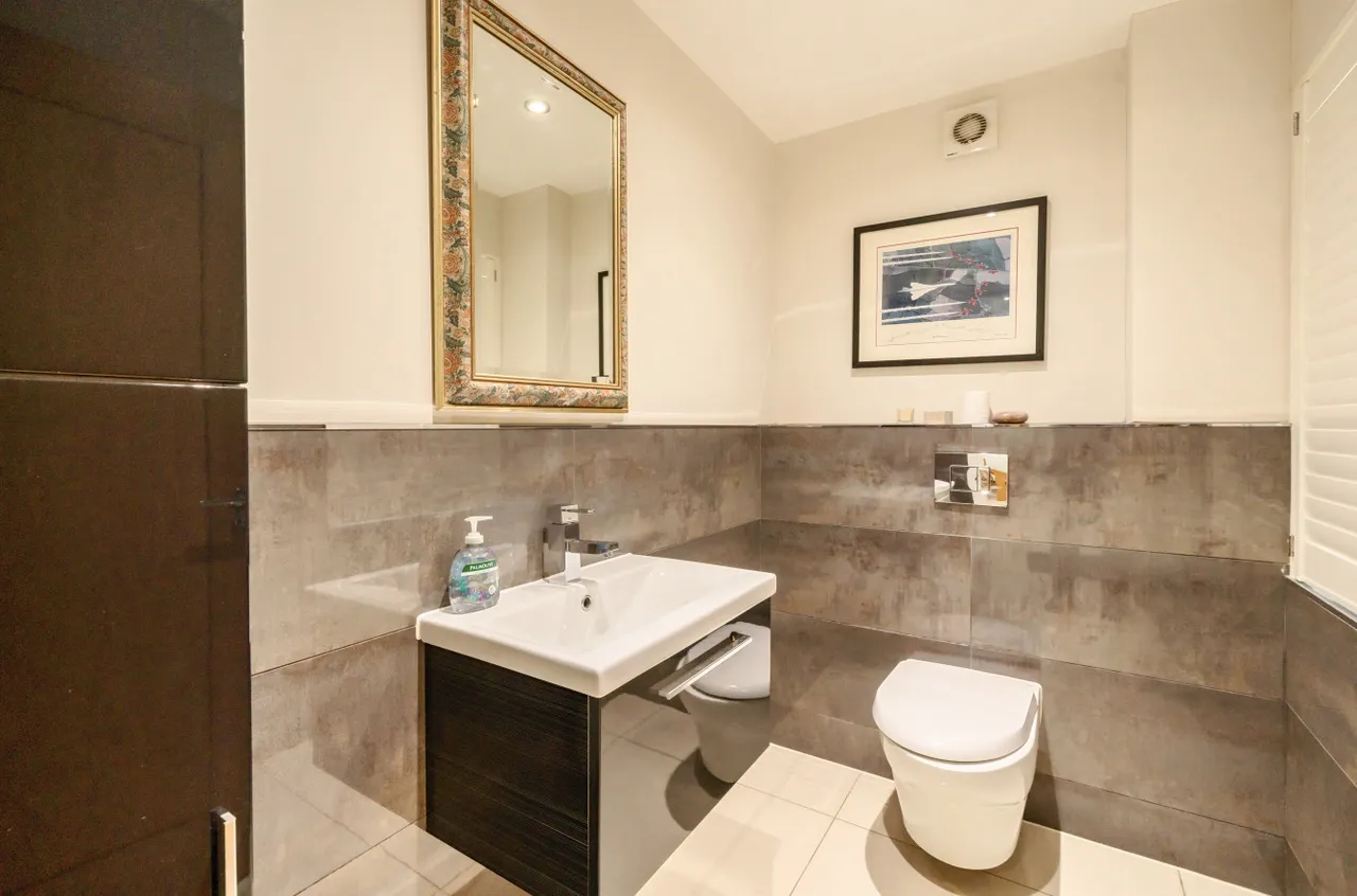 Brewery Road, Horsell, GU21, photo 14