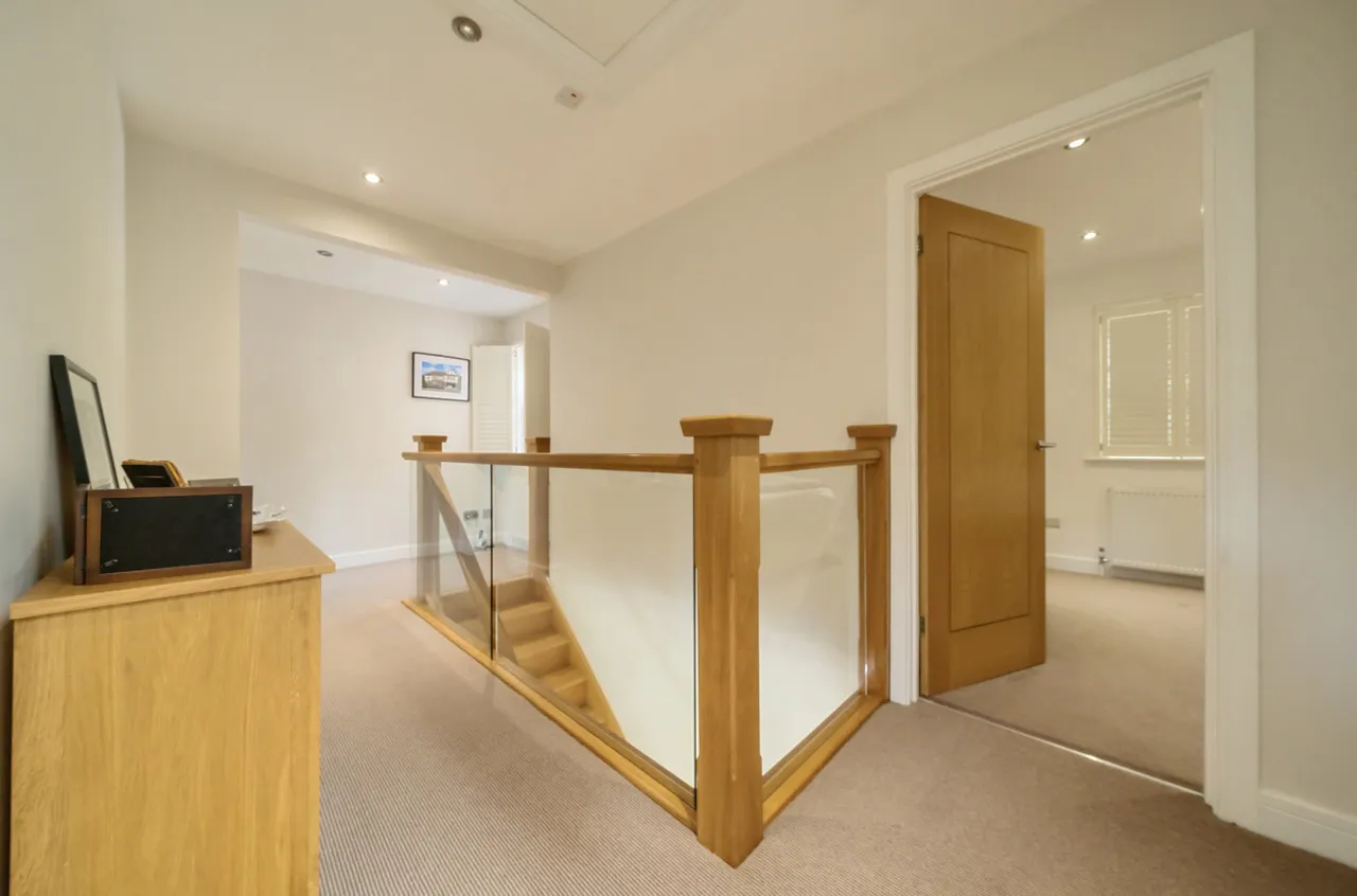 Brewery Road, Horsell, GU21, photo 17