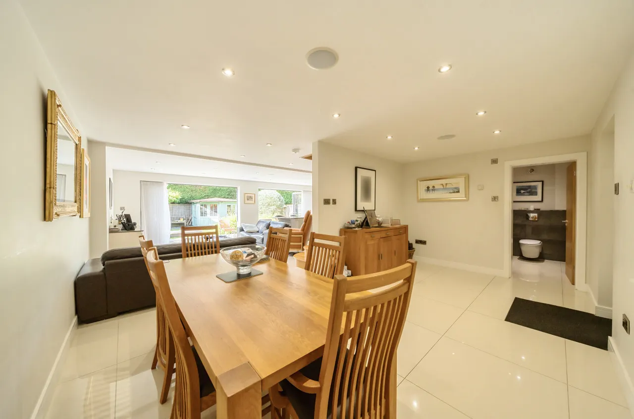 Brewery Road, Horsell, GU21, photo 9