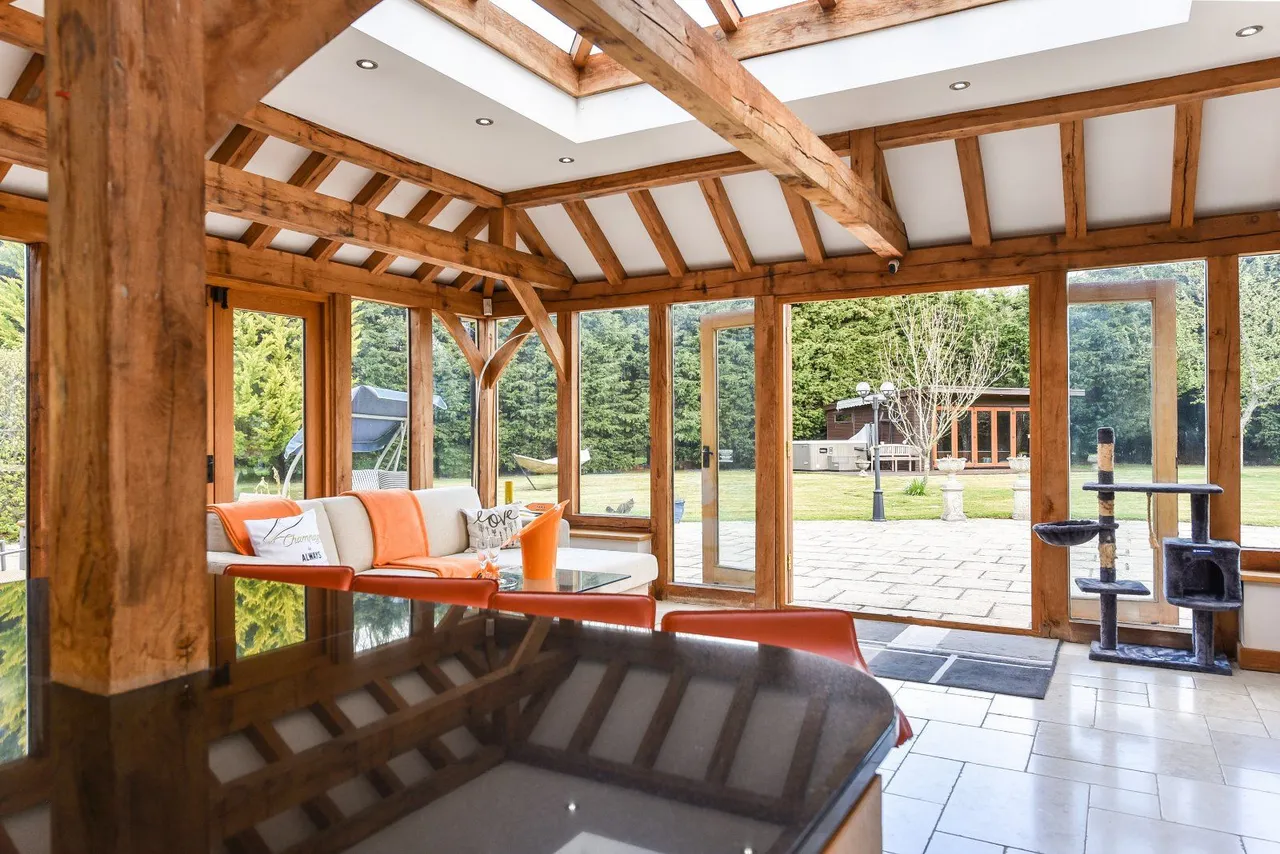 West Chiltington Lane, Billingshurst, West Sussex, RH14 9DP, photo 12