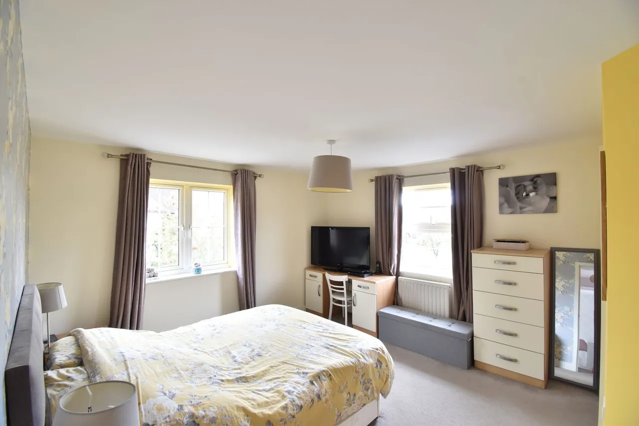 Alexander Road, Harrietsham, photo 7