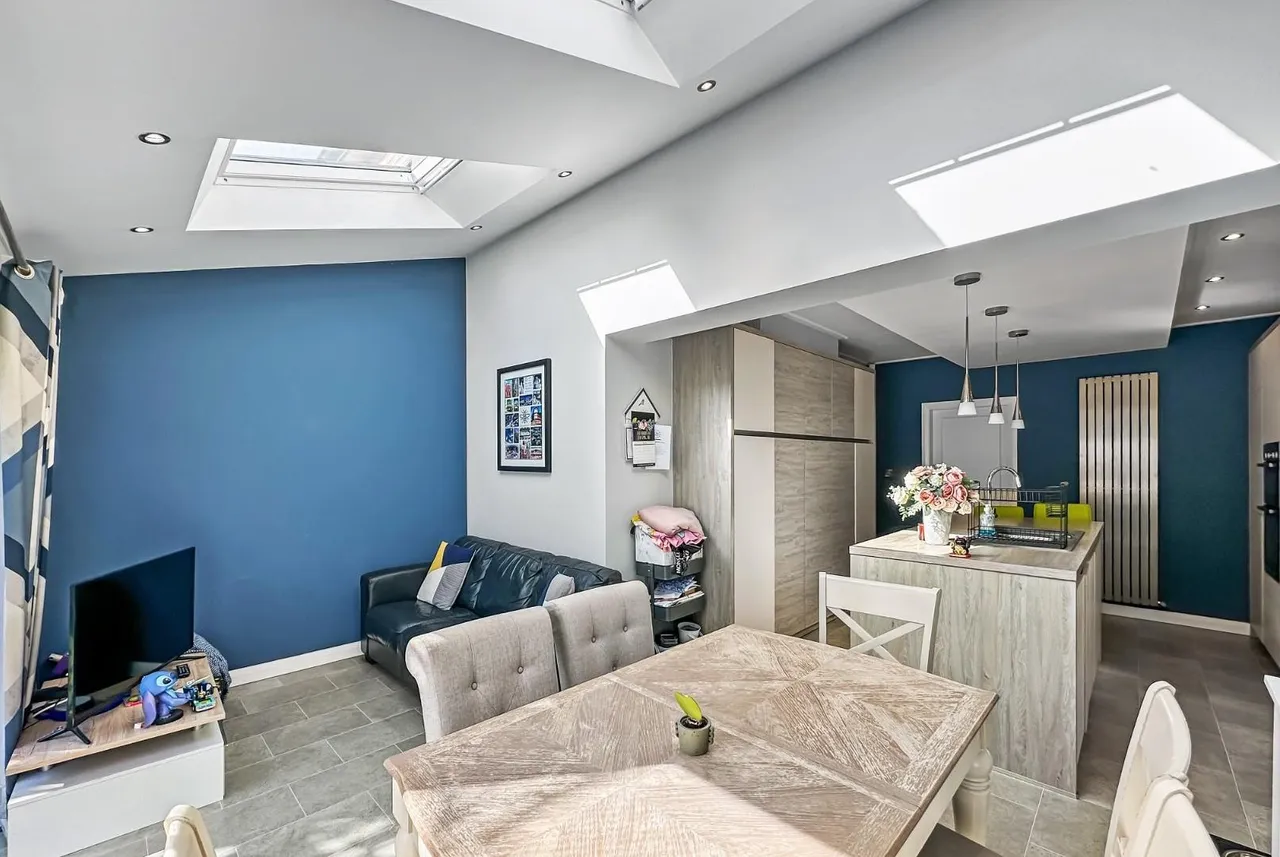 Glen Rise, Timperley, Cheshire WA15 7SH, photo 2