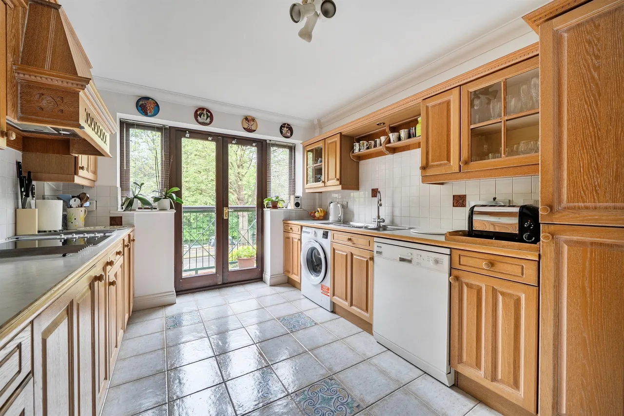 Derek Road, Maidenhead, photo 4