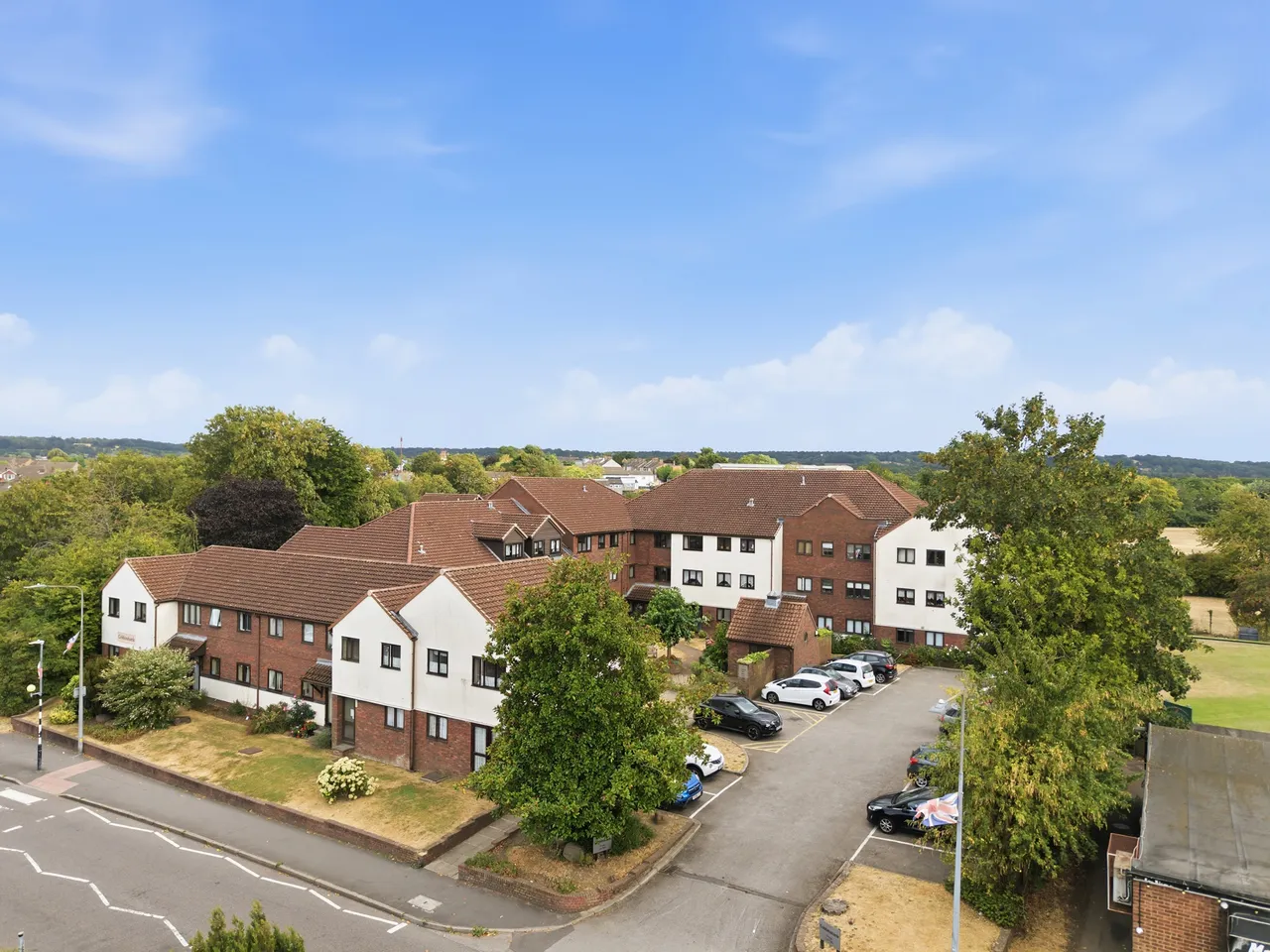 Cobbins Bank, Waltham Abbey, EN9, photo 8