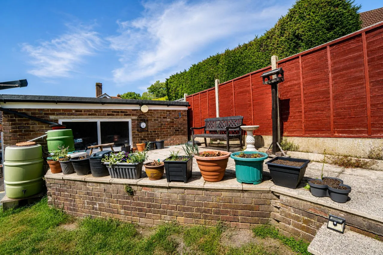 Pilot Road, Hastings, photo 26