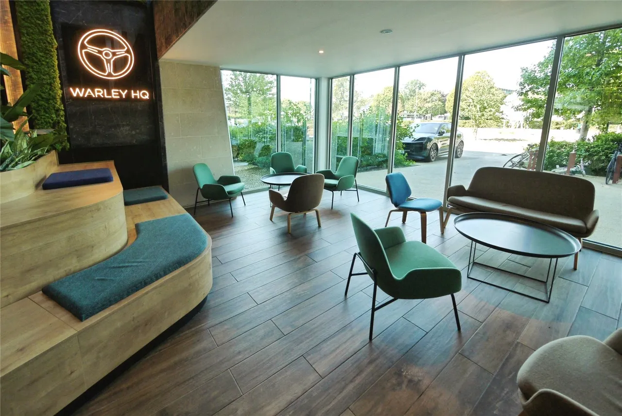 Eagle Way, Great Warley, Brentwood, Essex, CM13, photo 15