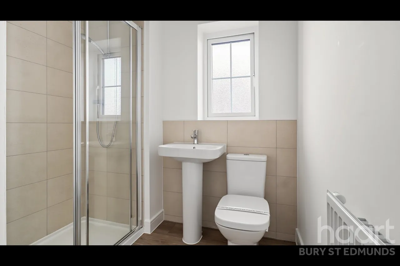 Saltsman Road, Bury St Edmunds, IP32, photo 8