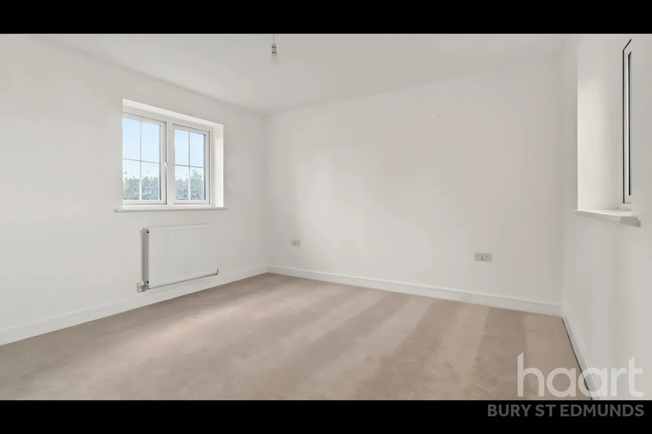 Saltsman Road, Bury St Edmunds, IP32, photo 7