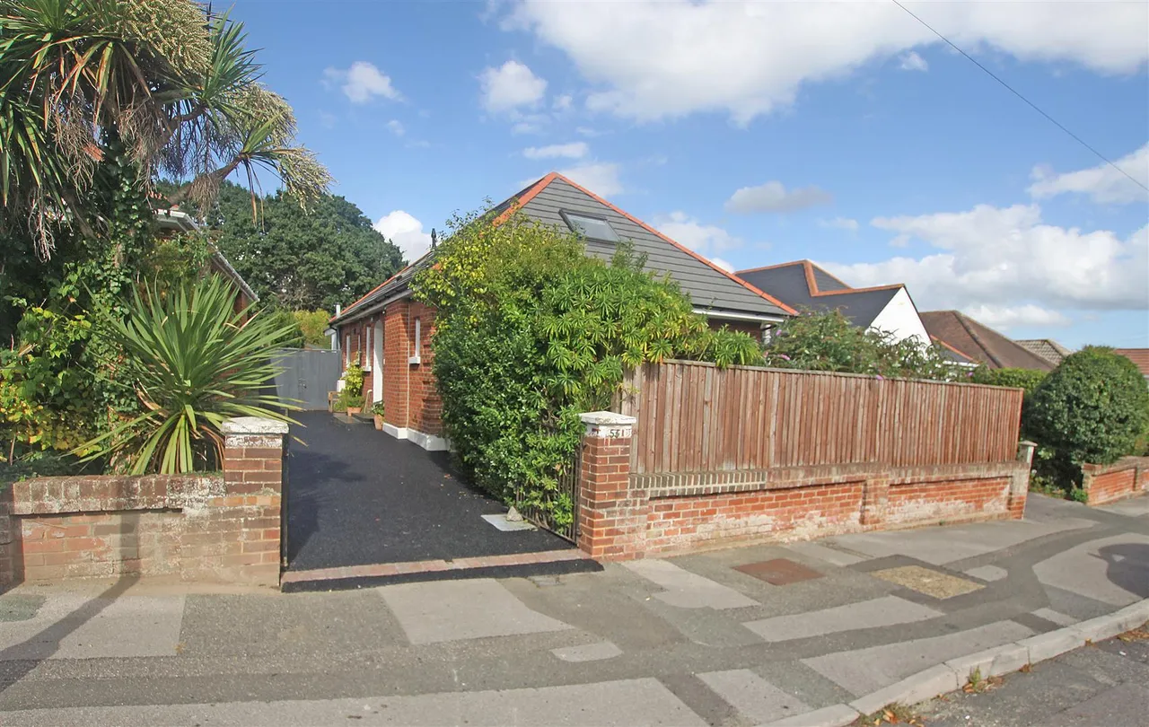 5 bed house for sale — Forest View Road, Bournemouth