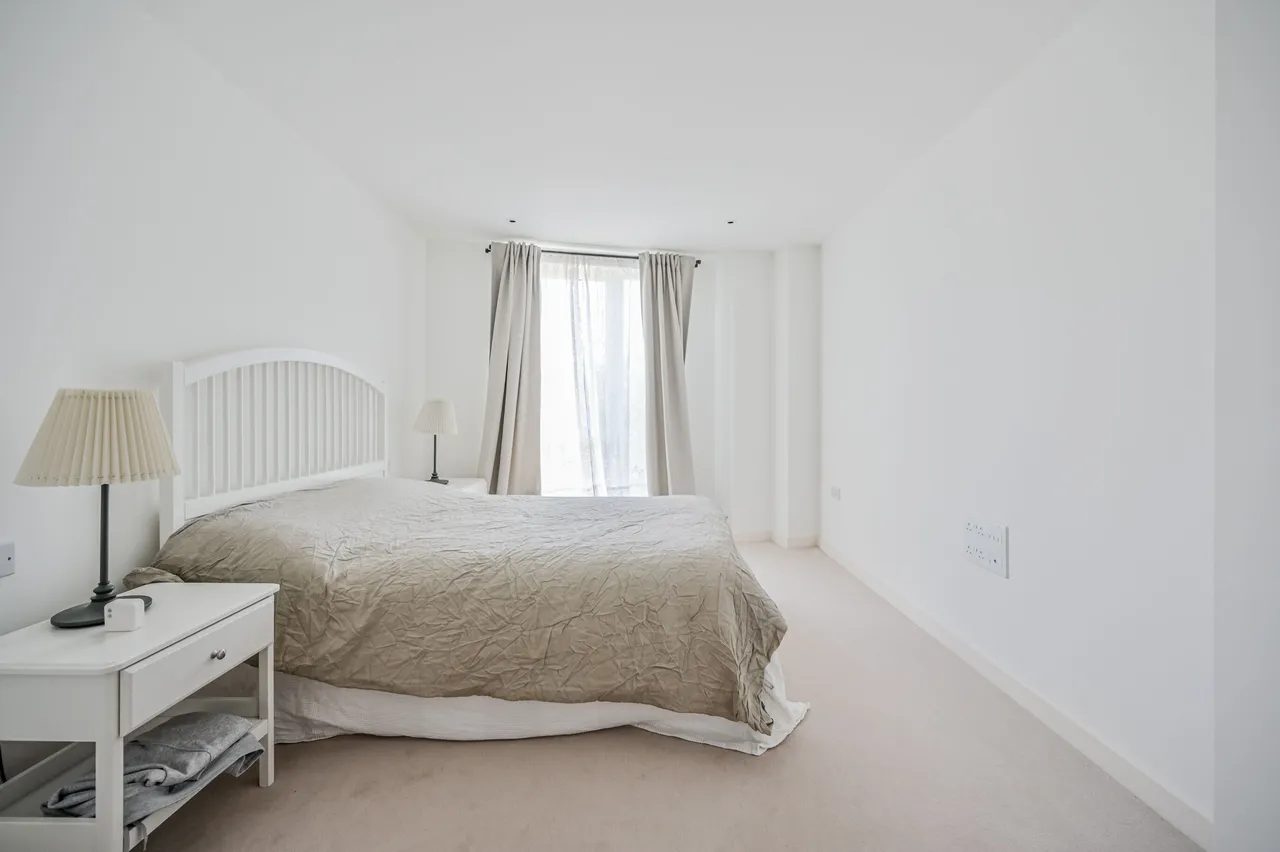 70 Rivulet Apartments, Devan Grove, London, photo 2