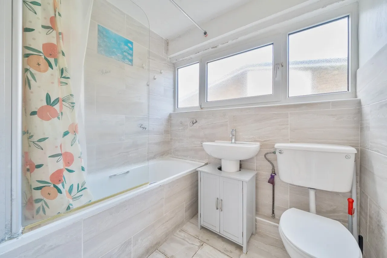 Lankton Close, Beckenham, Kent, BR3, photo 10
