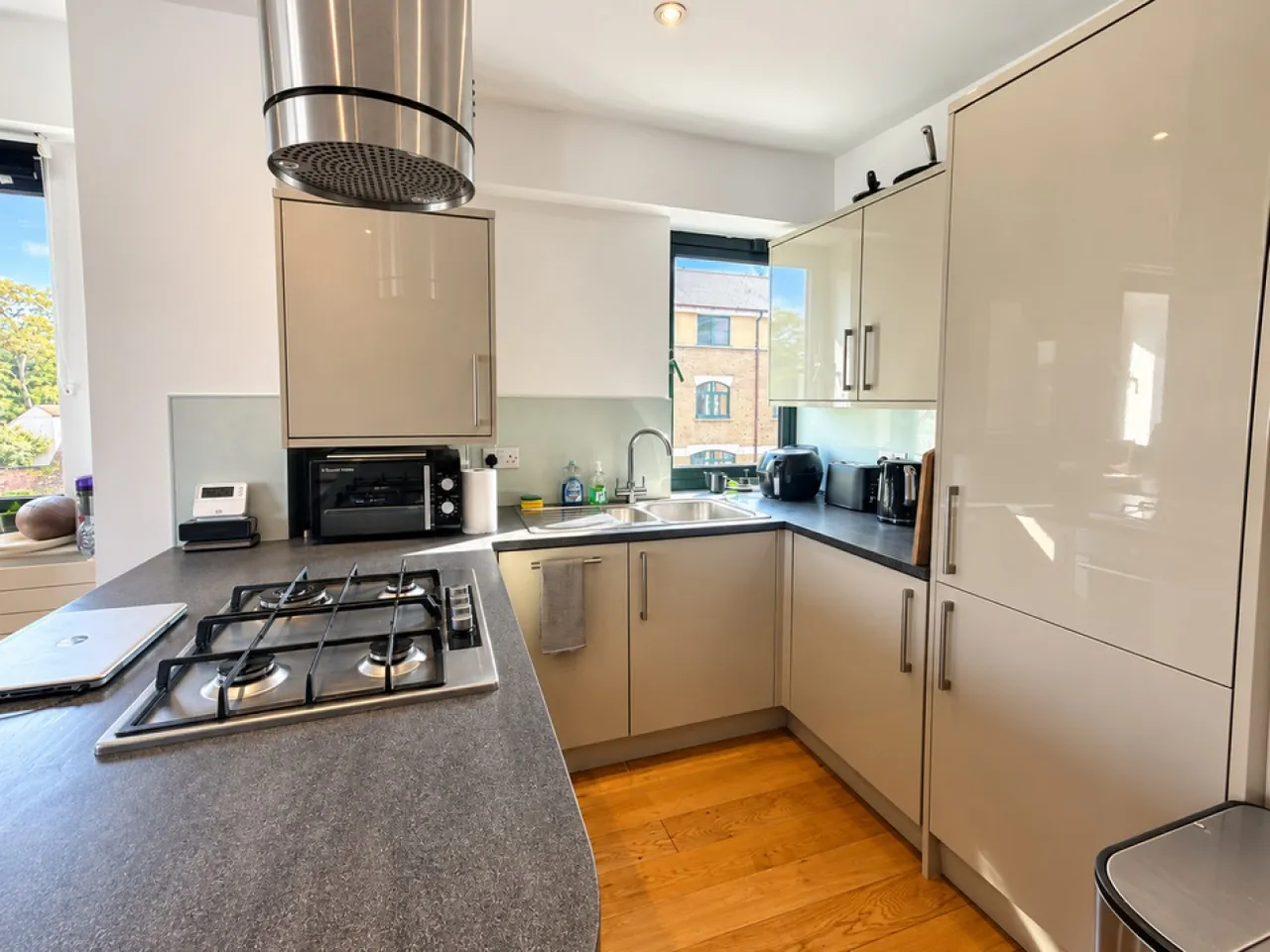 Kensington House, Corner Hall, HP3, photo 6