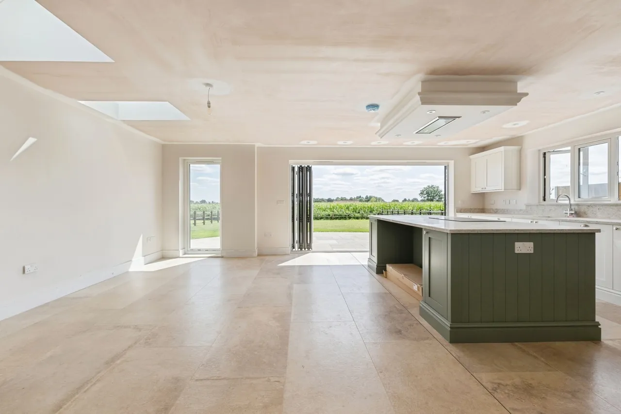 Alia Way, Church Road, North Lopham, Diss, Norfolk, IP22, photo 5