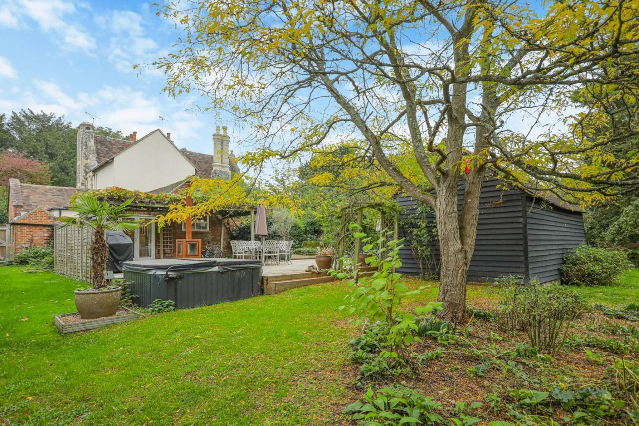 Faversham Road, Boughton Aluph, TN25, photo 27