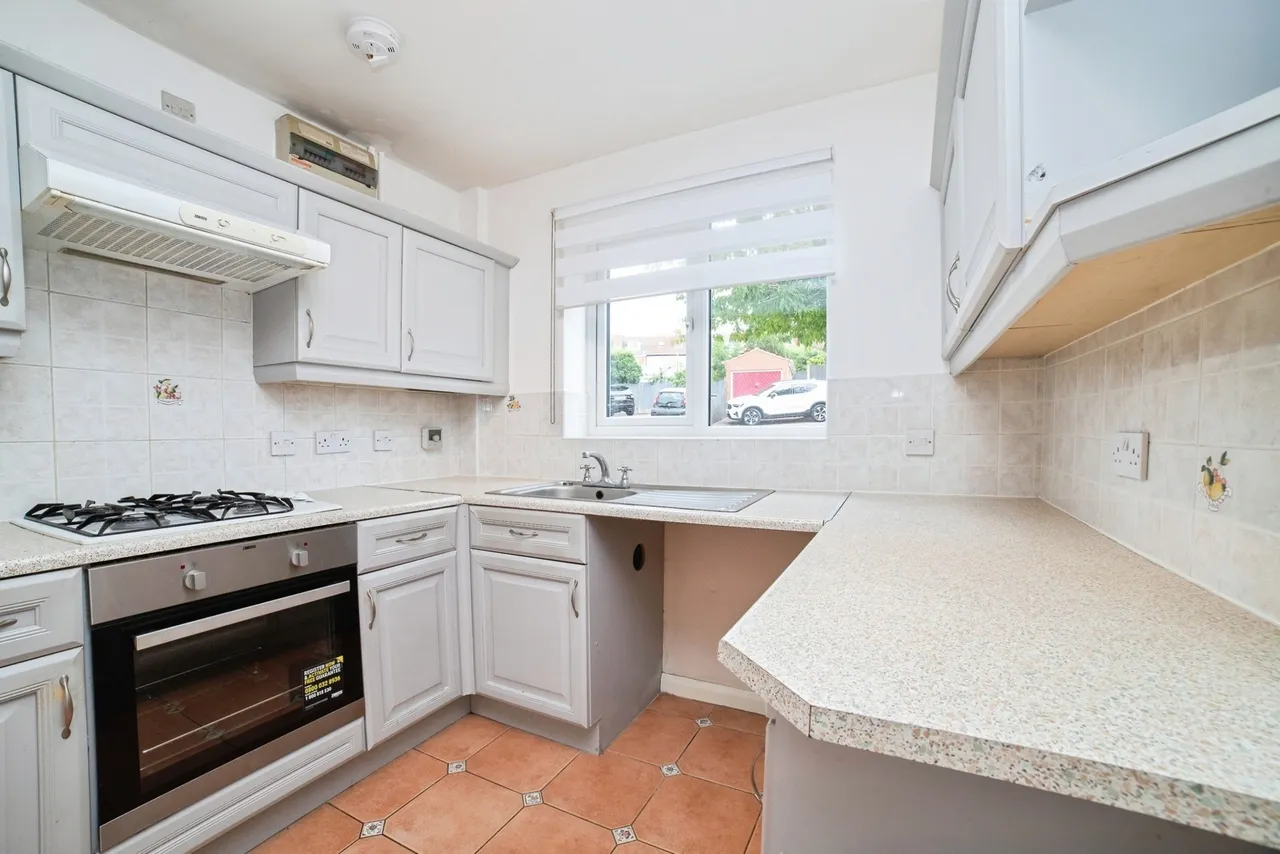 Farnsworth Grove, Huthwaite, Sutton-in-Ashfield, Nottinghamshire, NG17, photo 7