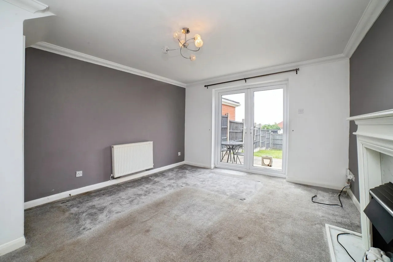 Farnsworth Grove, Huthwaite, Sutton-in-Ashfield, Nottinghamshire, NG17, photo 4