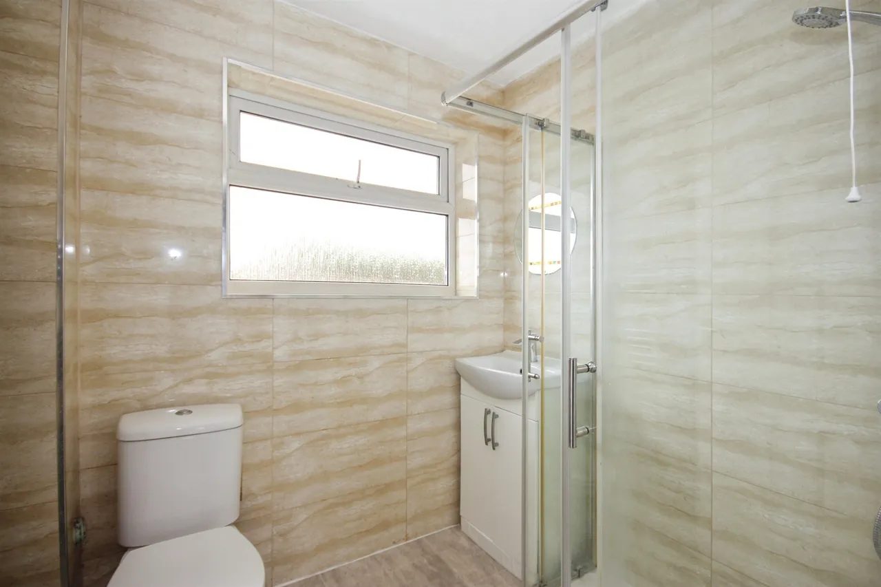 Chichester Lane, Hampton Magna, CV35, photo 12