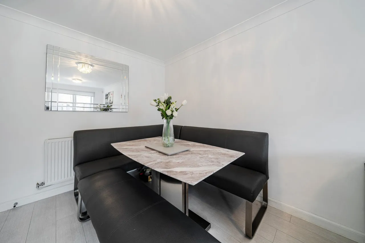 Ashmead Court, Kent, DA9, photo 16