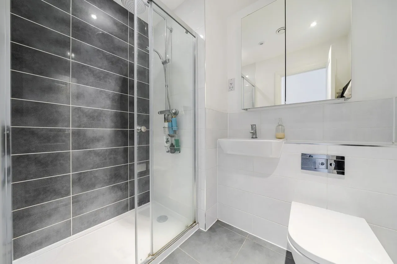 Ashmead Court, Kent, DA9, photo 8
