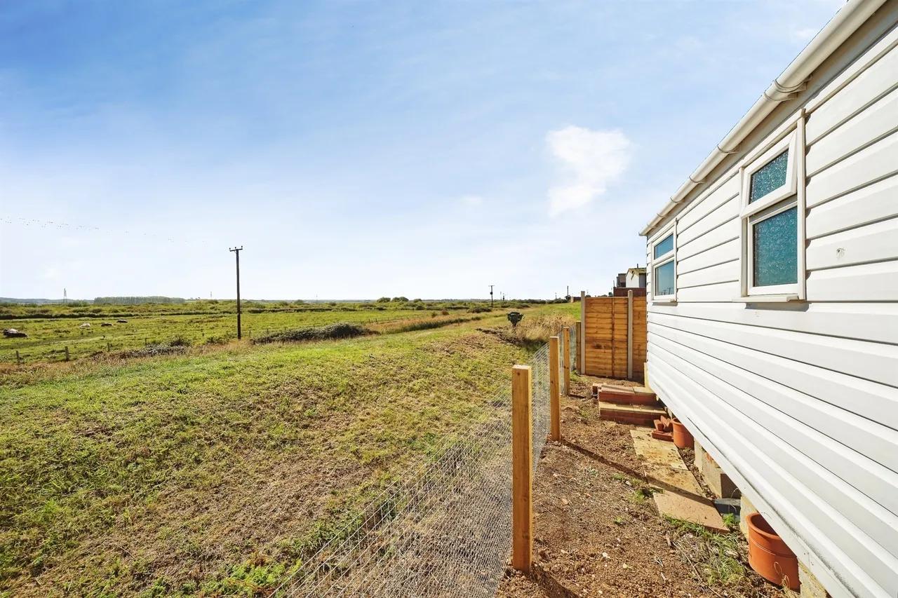 Faversham Road, Seasalter, CT5, photo 13
