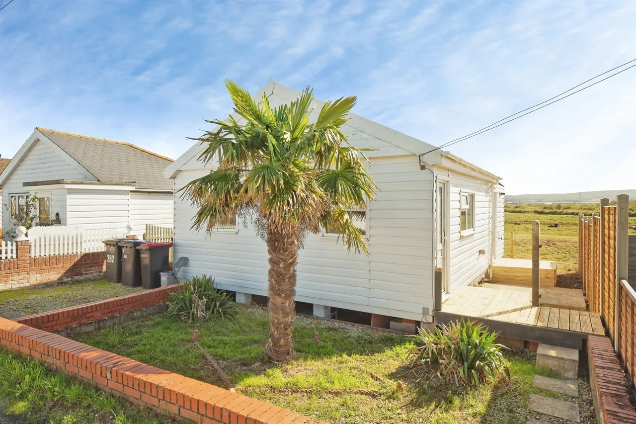 Faversham Road, Seasalter, CT5, photo 11