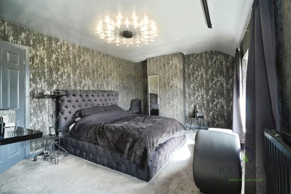 Oakworth Croft, Oldham, OL4, photo 6