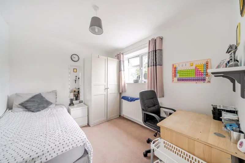 Downland Close, Coulsdon CR5 2QH, photo 14