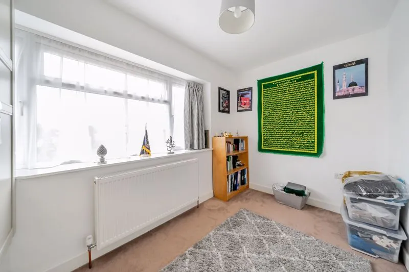 Downland Close, Coulsdon CR5 2QH, photo 12