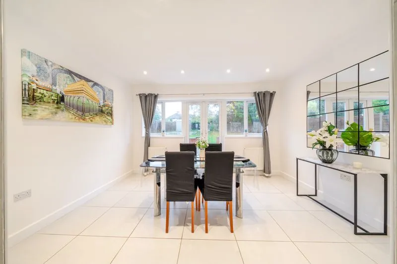 Downland Close, Coulsdon CR5 2QH, photo 7
