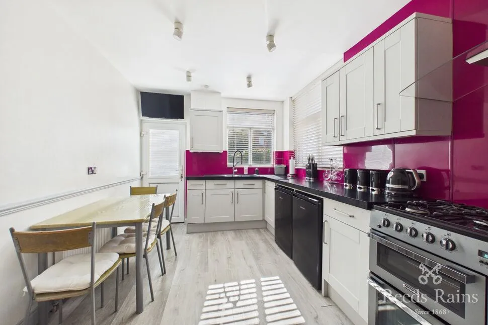Russell Gardens, Rhyl, Denbighshire, LL18, photo 4