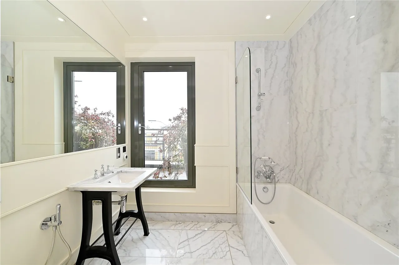 Holmes Road, Kentish Town, NW5, photo 10