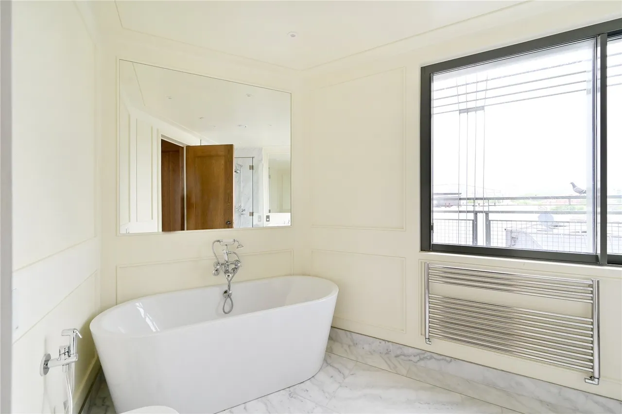 Holmes Road, Kentish Town, NW5, photo 12