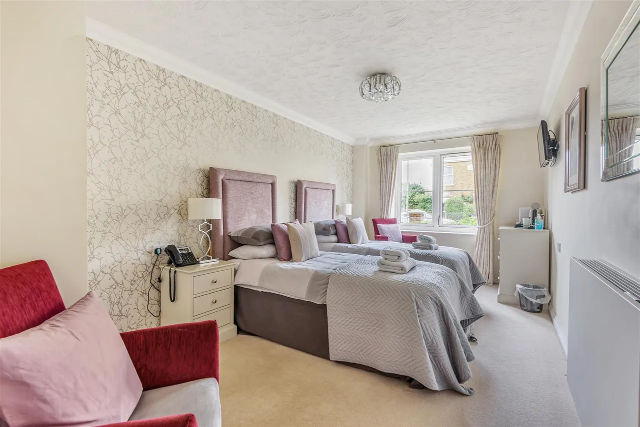 Canterbury Road, Sittingbourne, ME10, photo 13