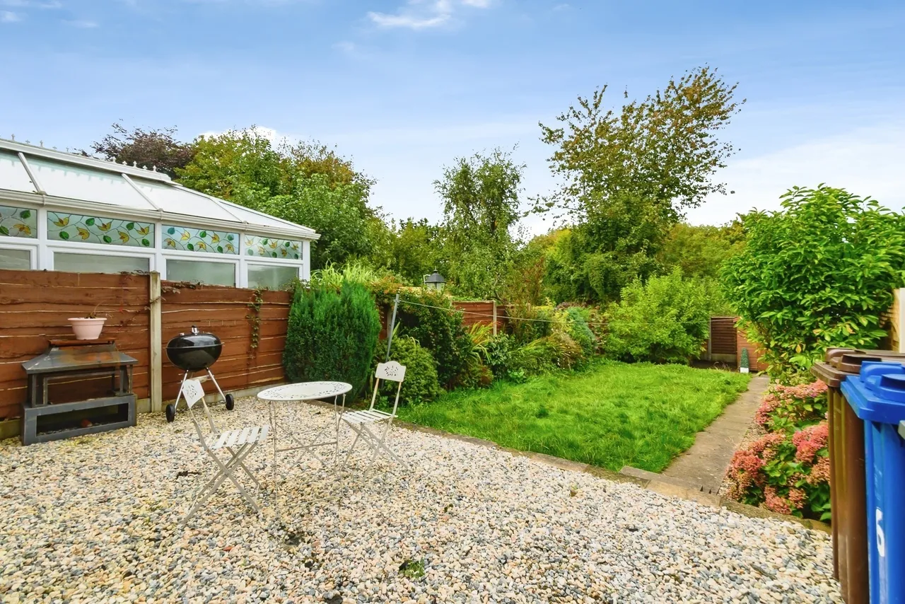 Douglas Avenue, Bury, BL8, photo 16
