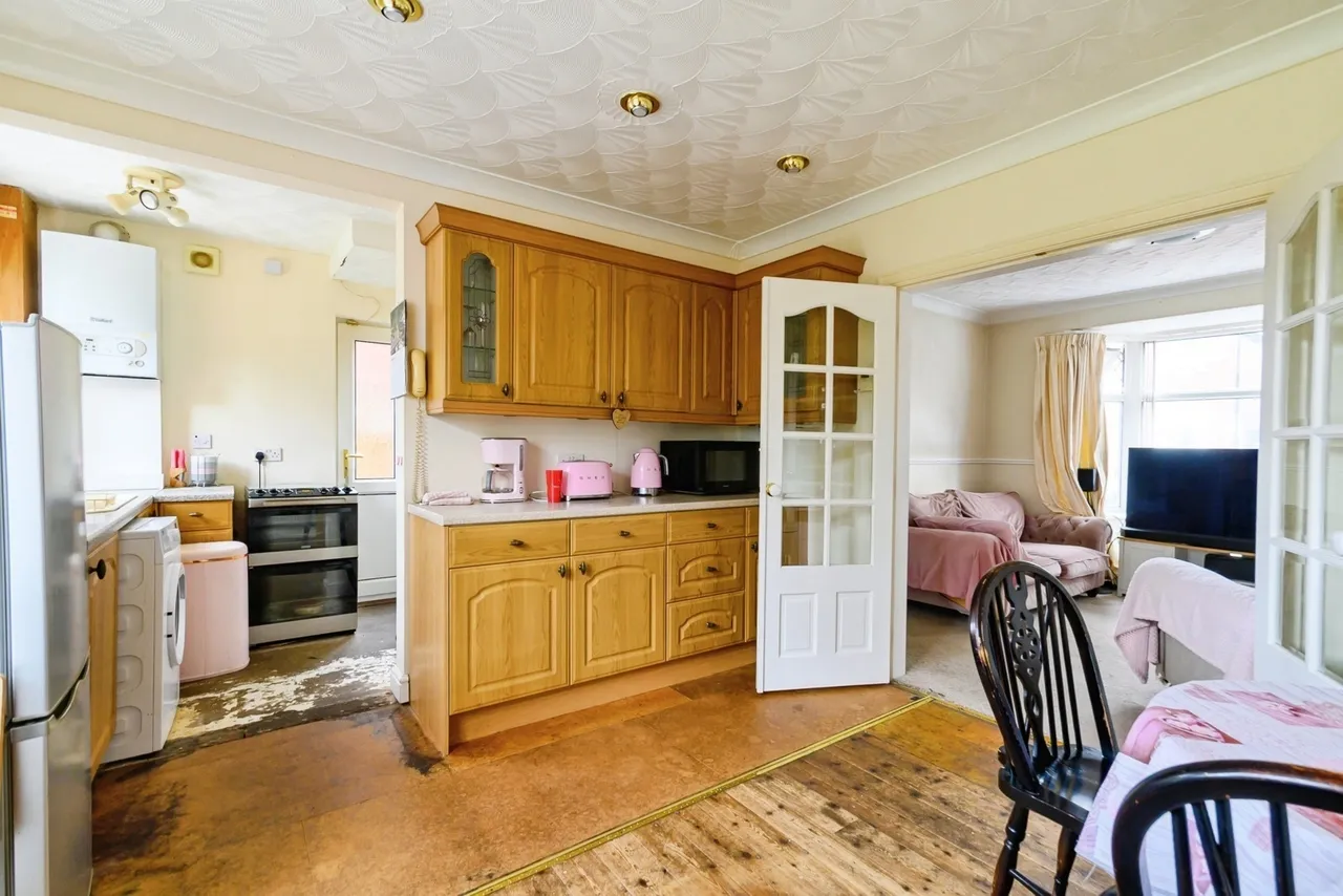 Douglas Avenue, Bury, BL8, photo 5