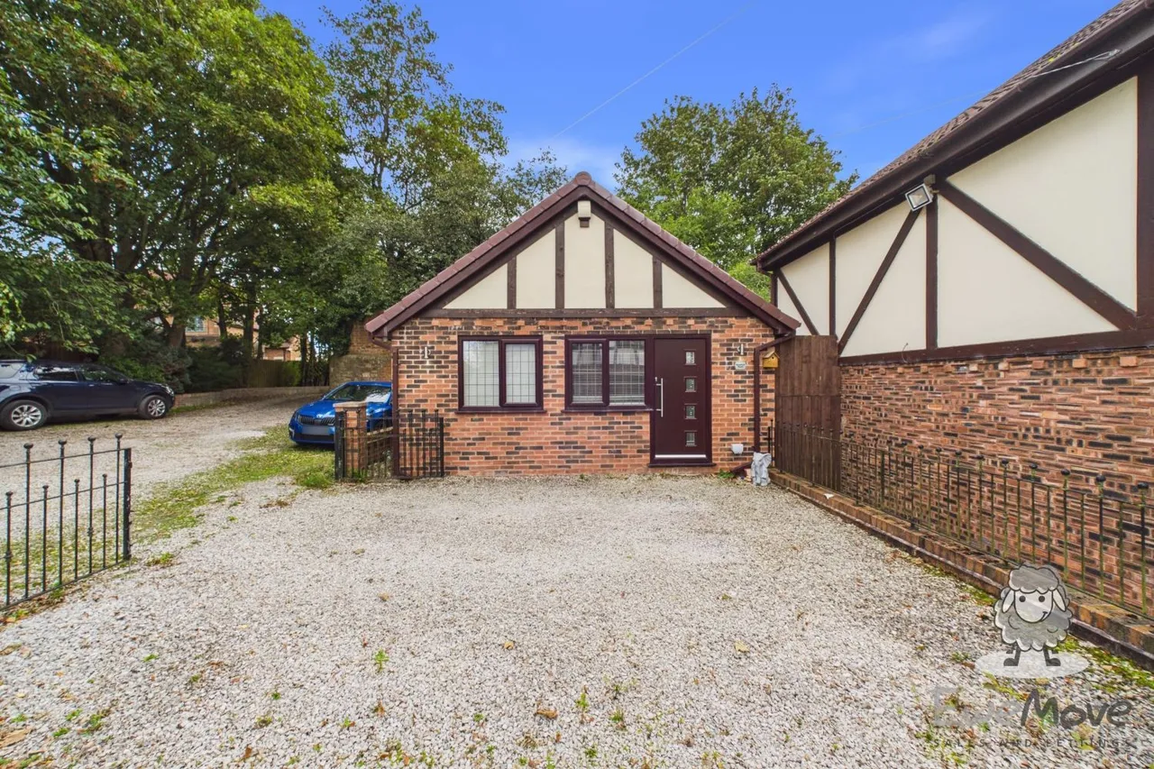 Woodlands Road, St. Helens, WA11, photo 19