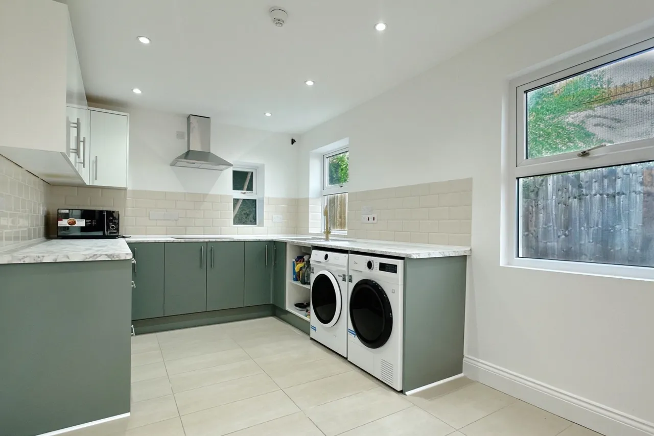 Fransfield Grove, London, SE26, photo 11