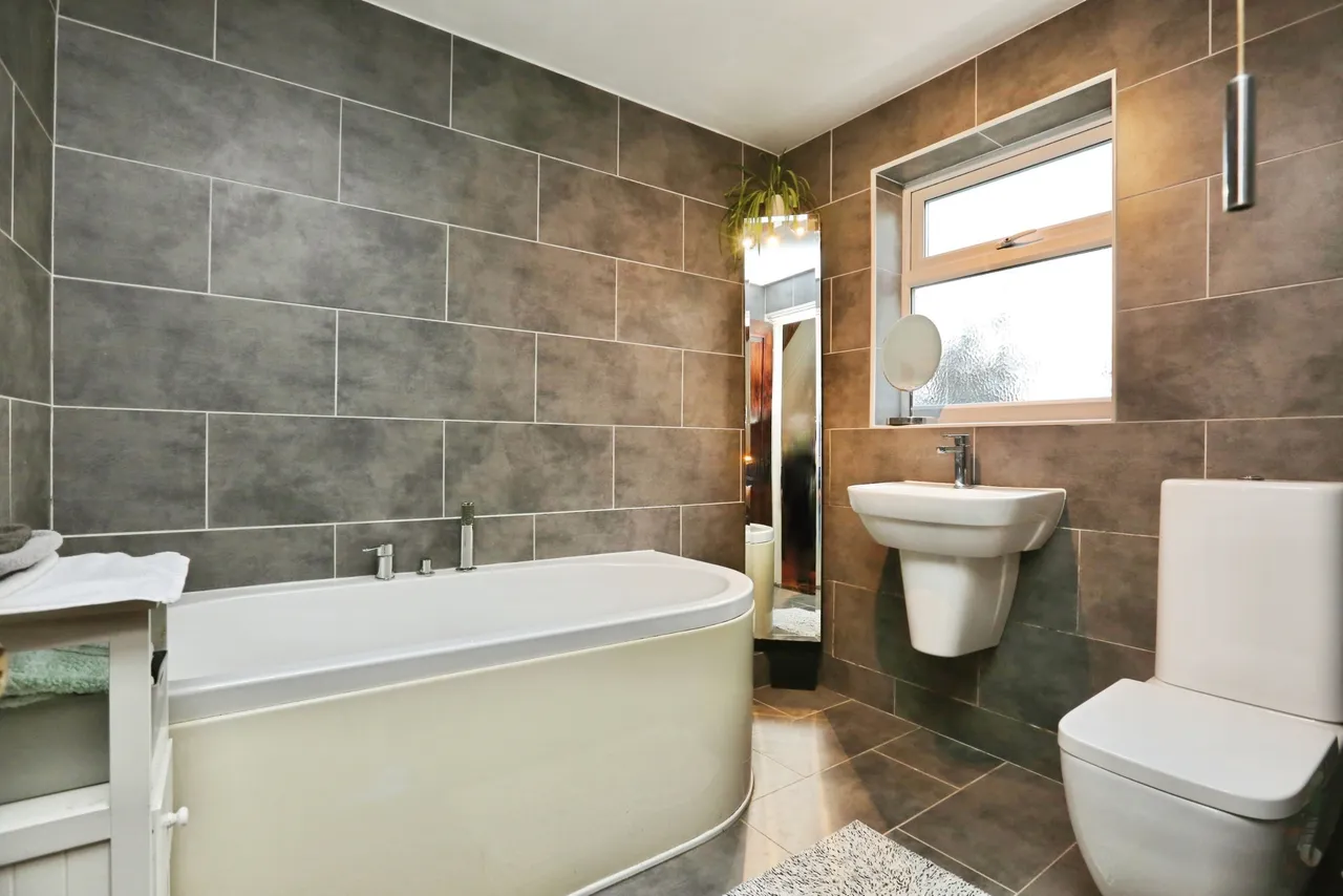 Burnetts Lane, Southampton, SO30, photo 14