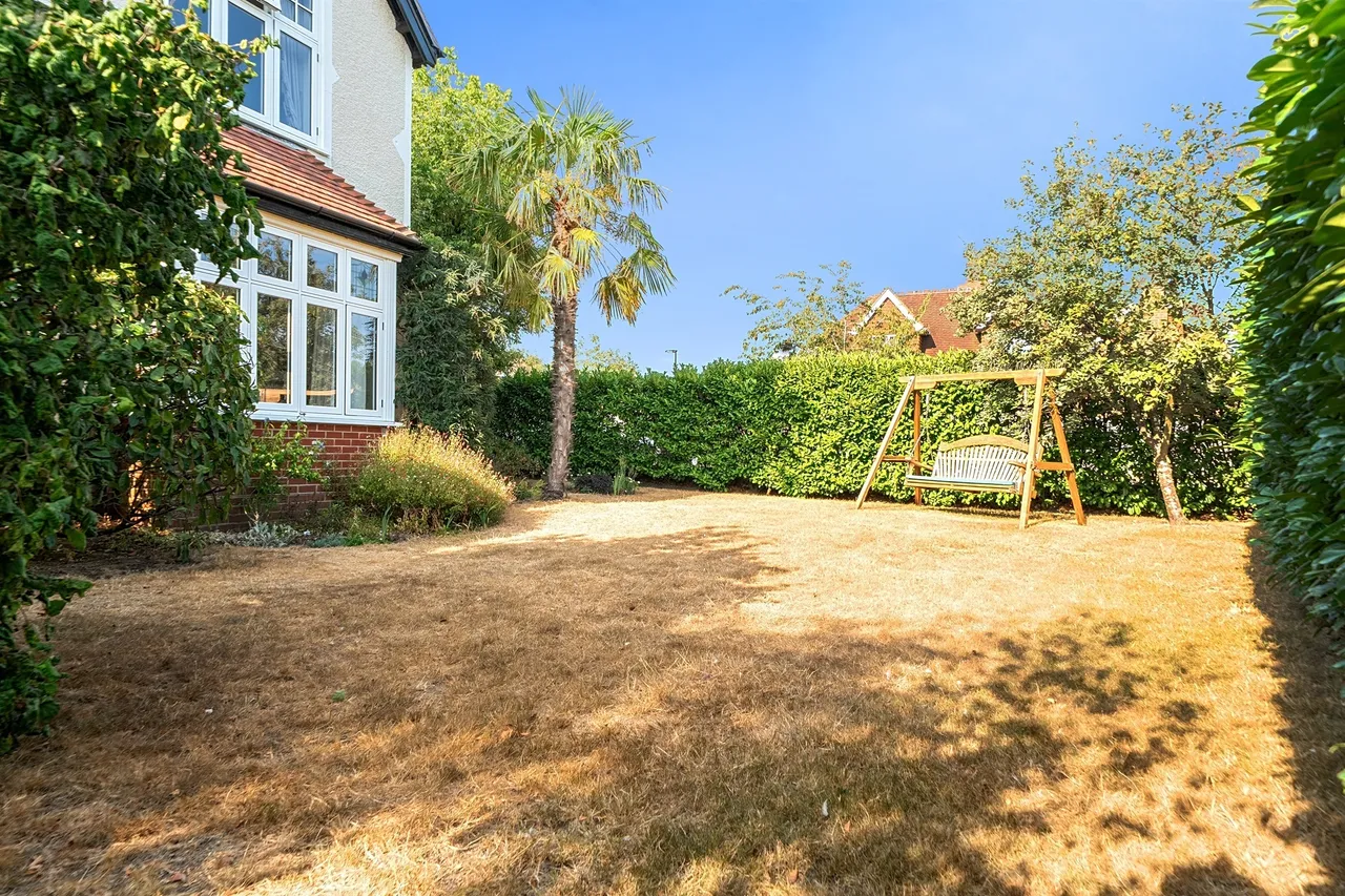 Lansdowne Road, Angmering, BN16, photo 20