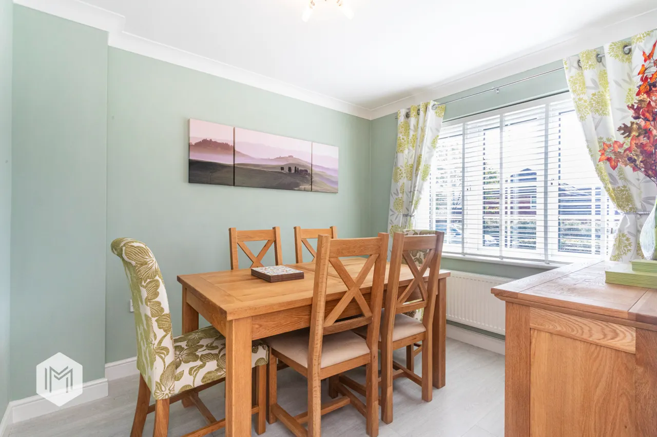 Greensbridge Gardens, Westhoughton, Bolton, BL5 3GQ, photo 7