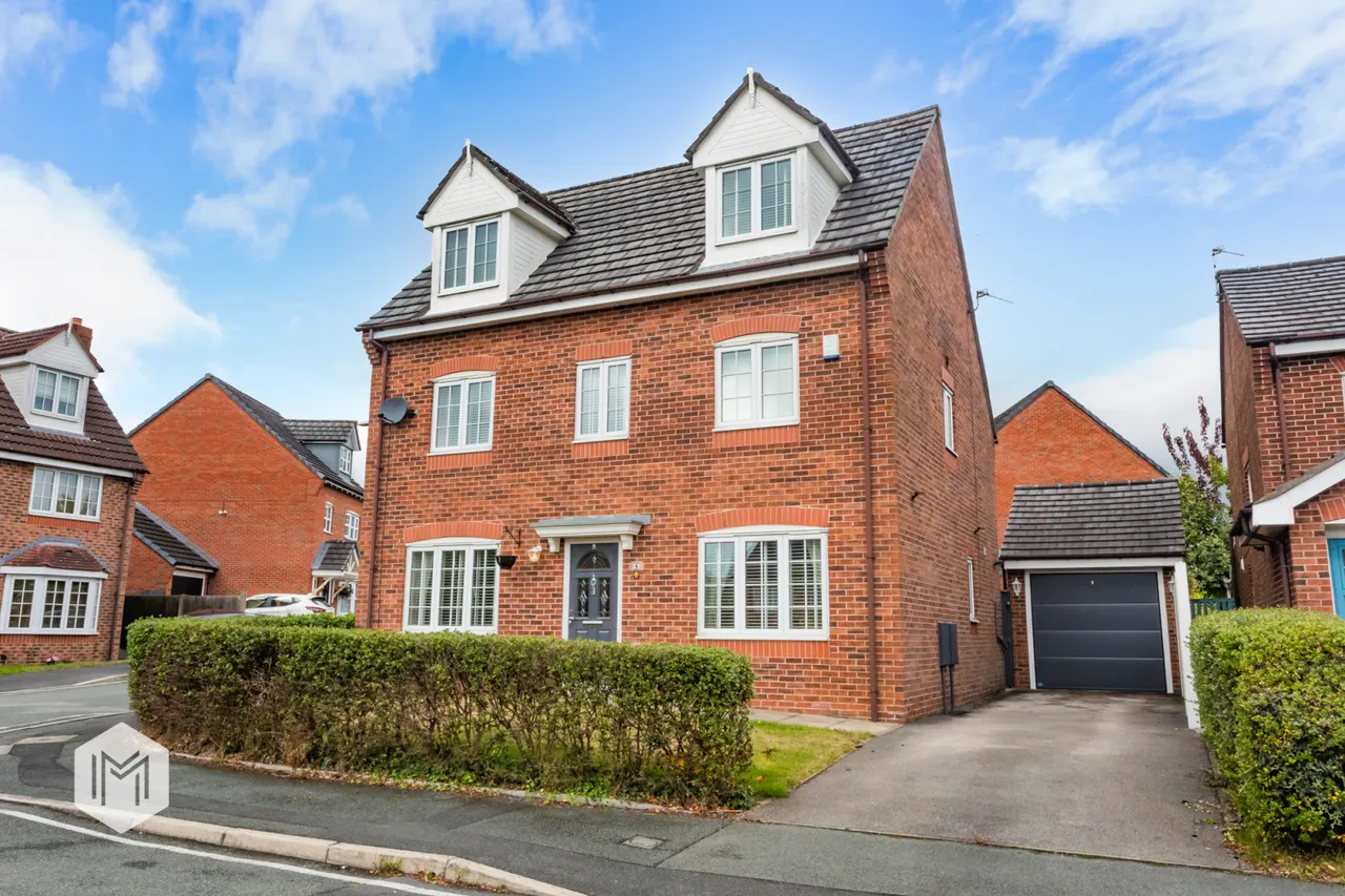 5 bed house for sale — Greensbridge Gardens, Westhoughton, Bolton, BL5 3GQ