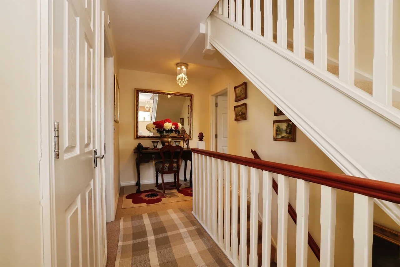 Holloway Close, Amesbury, Salisbury, photo 9
