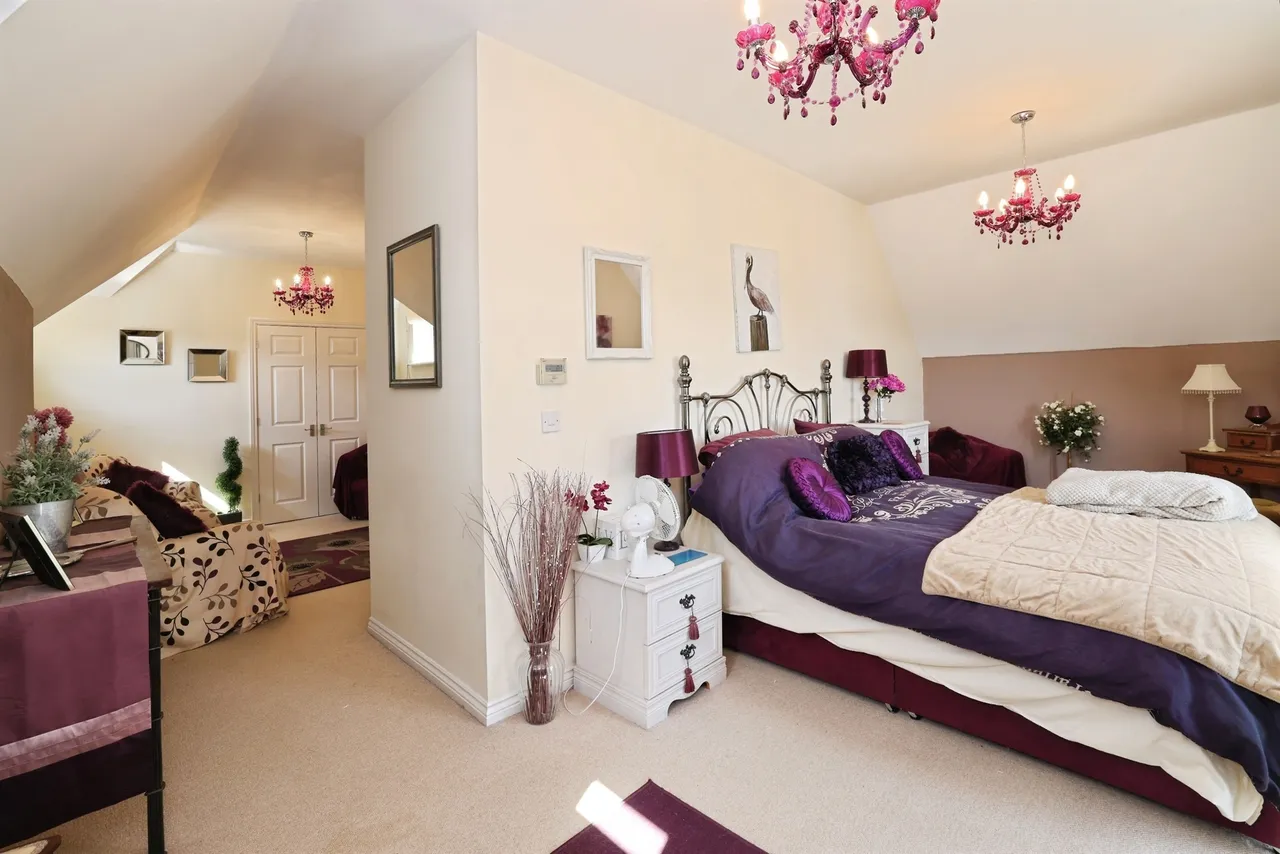 Holloway Close, Amesbury, Salisbury, photo 10