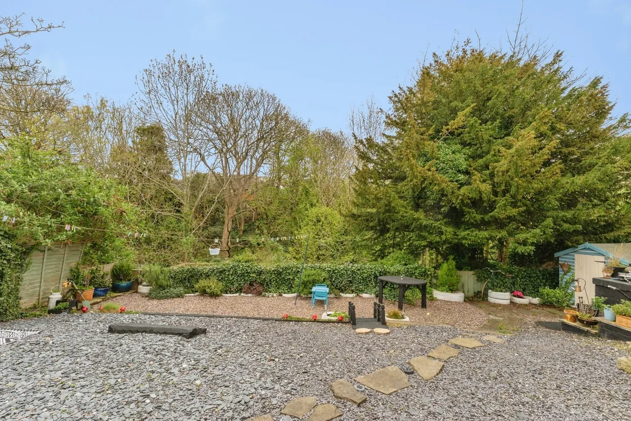 Well Street, Holywell, CH8, photo 27