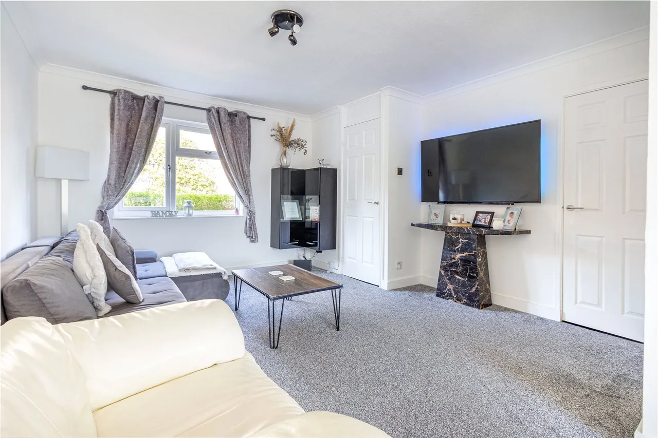 Napton Close Matchborough West, Redditch, Worcestershire, B98 0ES, photo 7